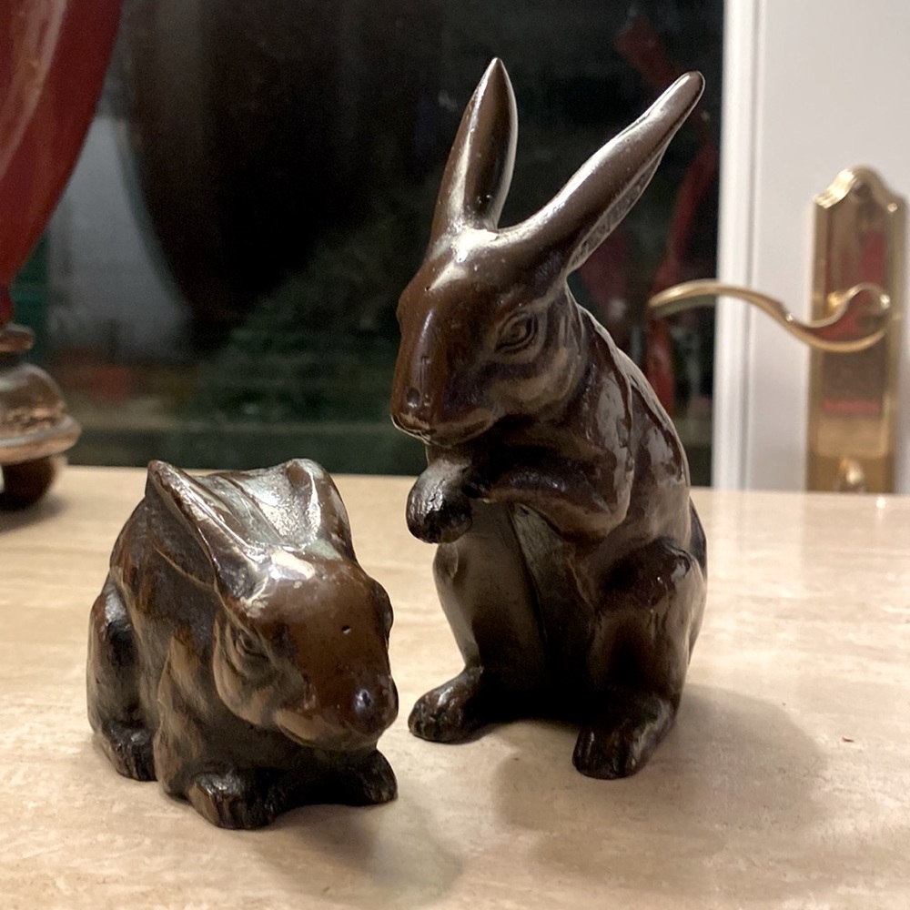 Cast Iron Rabbit Sculptures Antique Japan Mt. Fugi 1900-1940 AUTHENTIC Vintage
